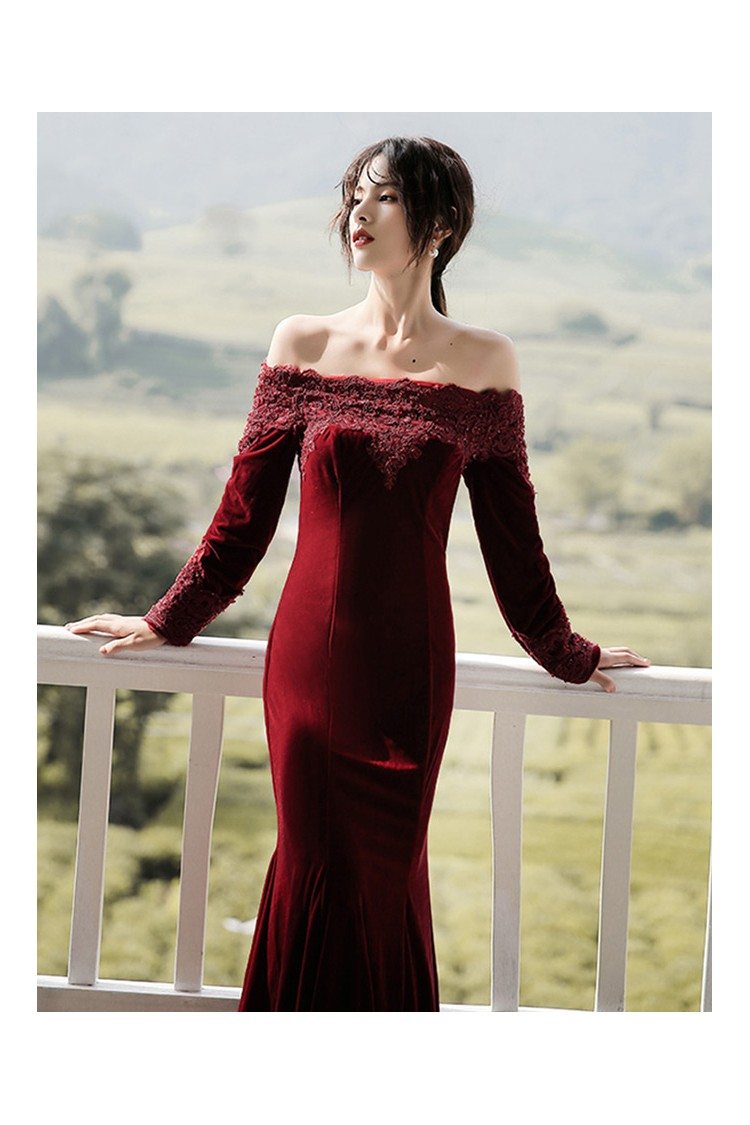 Velvet Illusion Bodicy Mermaid Velvet Evening Dresses With Full Sleeves,  Beading, And Sequins Perfect For Fall/Winter Prom, Parties, Or Arab  Occasions From Click_me, $150.76 | DHgate.Com