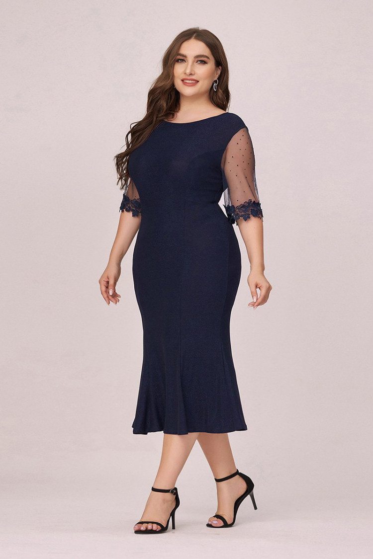 Plus Size Navy Blue Round Neck Bodycon Wedding Guest Dress With Sleeves 