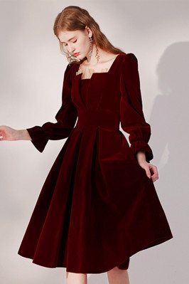 Retro Pleated Velvet Burgundy Party Dress with Long Sleeves - $79.9776 ...