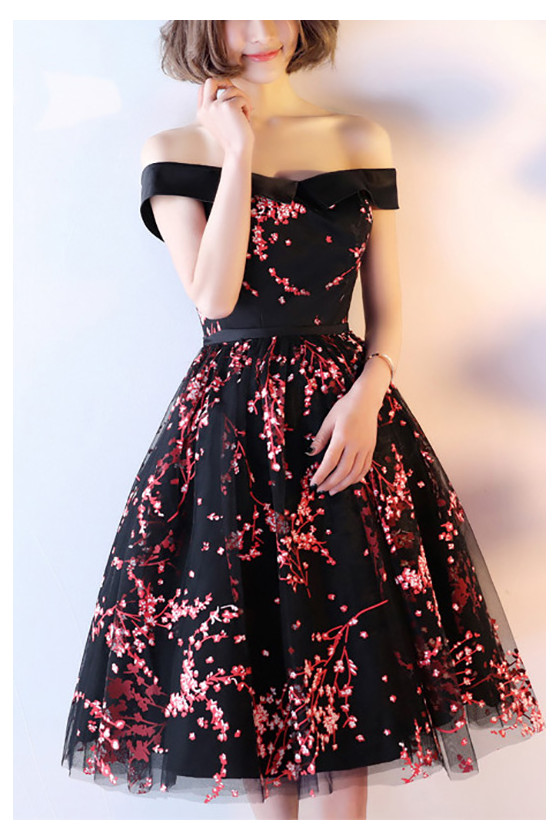 Gorgeous Black And Red Floral Prints Tulle Homecoming Dress Off Shoulder