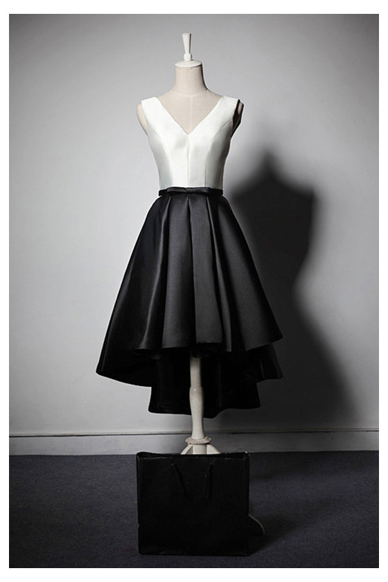 Retro Chic Pleated Black And White High Low Prom Dress Sleeveless