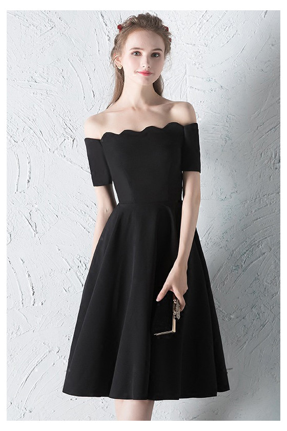 Pretty Off Shoulder Knee Length Homecoming Dress With Sleeves