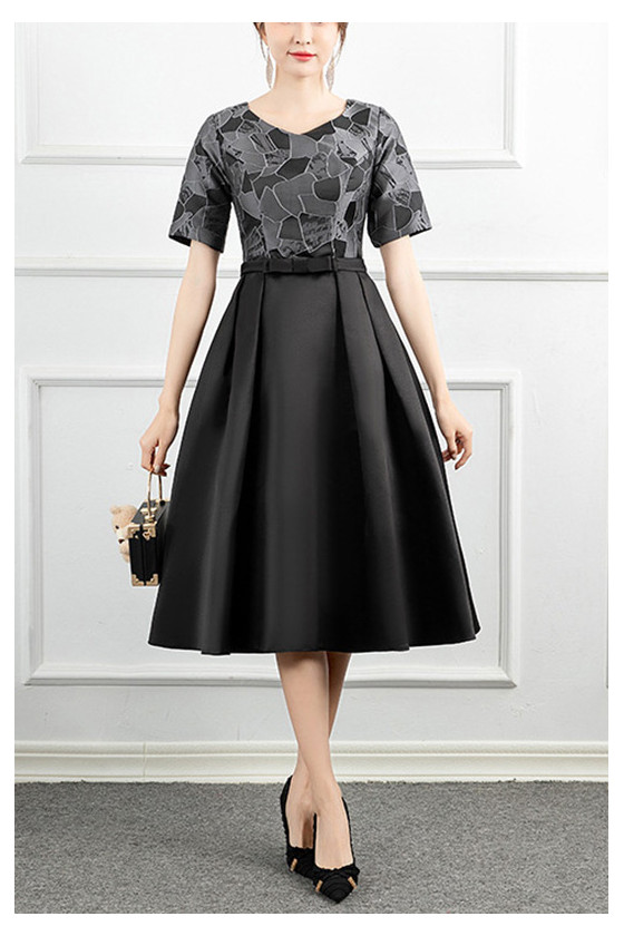 Women Pleated Tea Length Party Dress With Short Sleeves