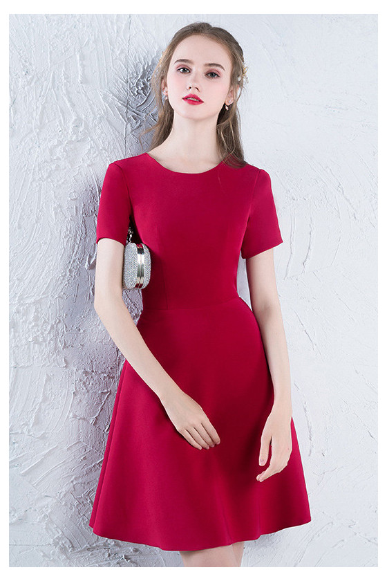 Burgundy Red Short Homecoming Dress Round Neck With Short Sleeves