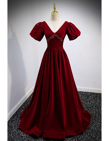 Elegant Burgundy Velvet Prom Gown with V-neckline And Delicate Beading