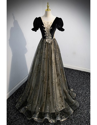 Sparkly Prom Dress In Elegant Black with Tulle And Sequin Details
