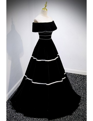 Embellished Long Black Velvet Gown