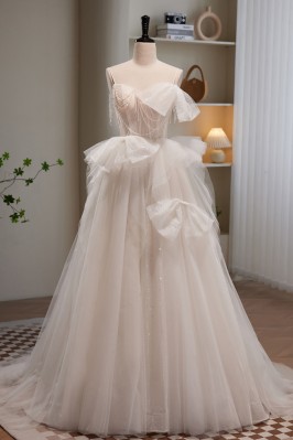 Fairytale Ivory White...