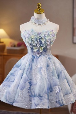 Stunning Light Blue Prom...