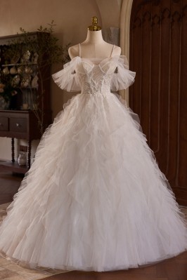 Dreamy Appliqué Puffy Tulle...