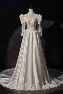 Vintage Beaded-Collar Ivory...