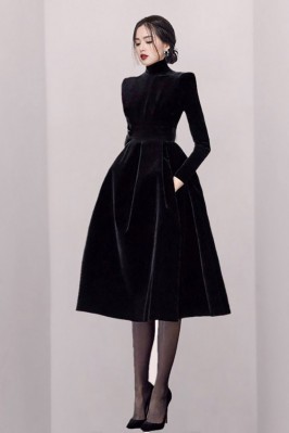 Black Velvet High Neck Long...