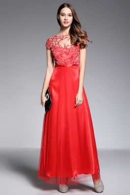 Red Embroidery Short Sleeve Long Dress