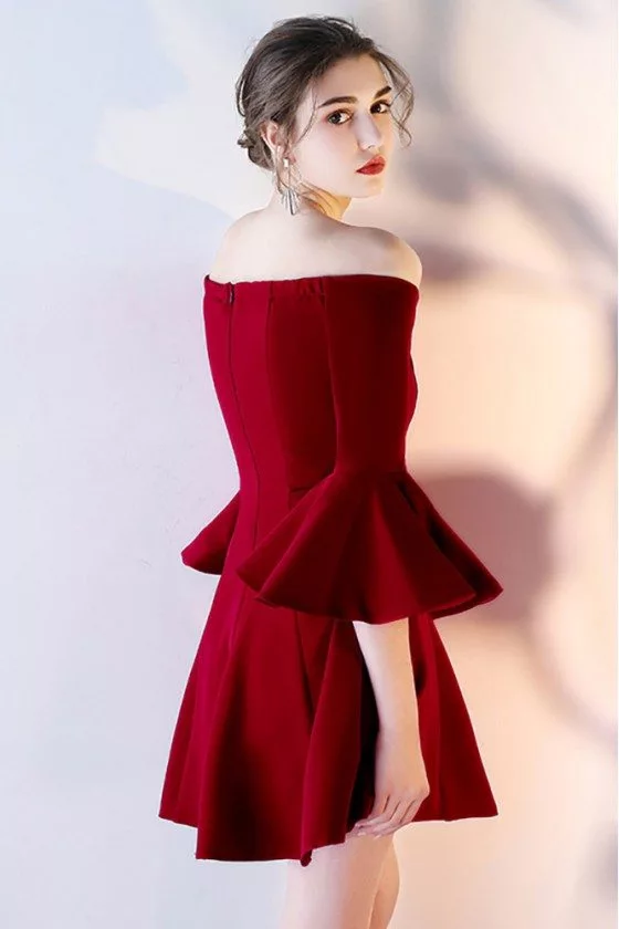 Off the Shoulder Floral Lace Short Homecoming Dress Burgundy Knee Length Chiffon Evening Dress