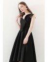 2018 Black Aline Simple Midi Homecoming Dress for Parties - HTX86006