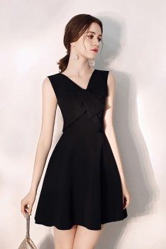 Simple Little Black Flare Party Dress Vneck Sleeveless - HTX97068